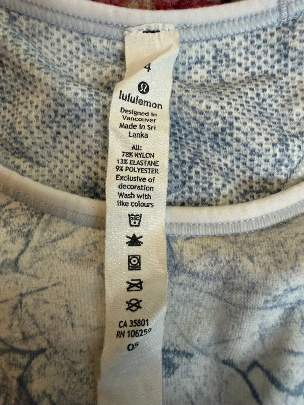 Lululemon Top Size 4